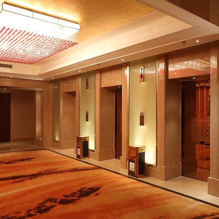 Beijing Wuhuan Hotel Zewnętrze zdjęcie