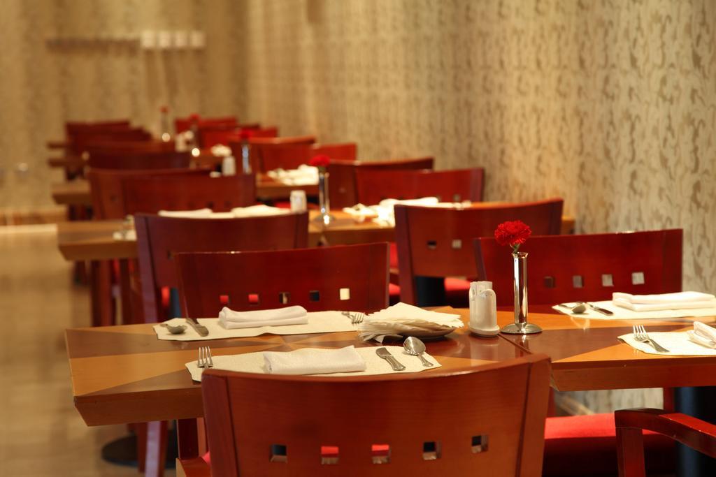 Beijing Wuhuan Hotel Zewnętrze zdjęcie